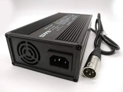 SSLC30071 lader 71.4v 4A 