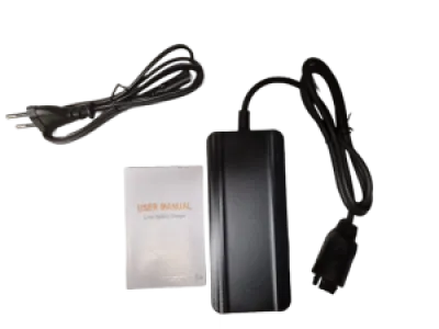Bosch E-bike Lader - 36V - 2A -Universele Snellader voor Bosch Active Performance fietsaccu - Electrische fiets oplader Ebike 